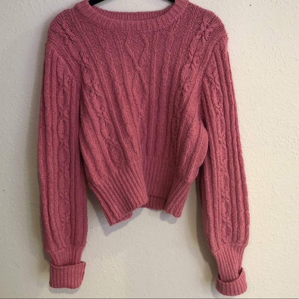 urban outfitters pink chunky knit sweater
